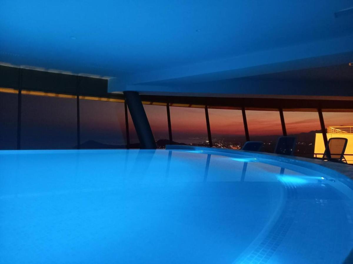 Intempo Residential Sky Resort & Spa - Benidorm, Espana Exterior photo
