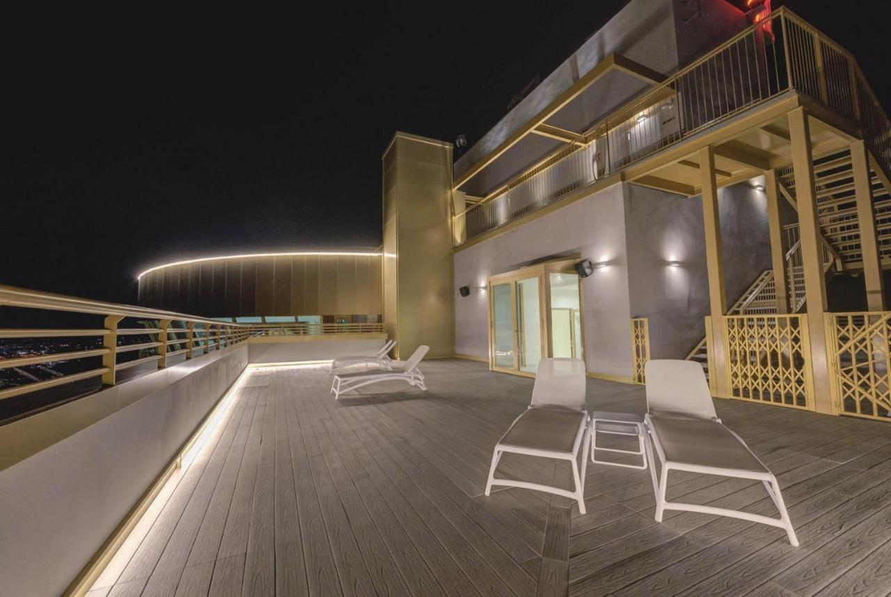 Intempo Residential Sky Resort & Spa - Benidorm, Espana Exterior photo