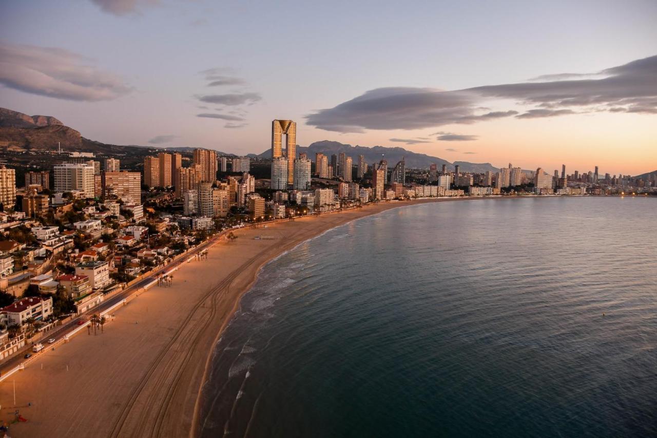 Intempo Residential Sky Resort & Spa - Benidorm, Espana Exterior photo