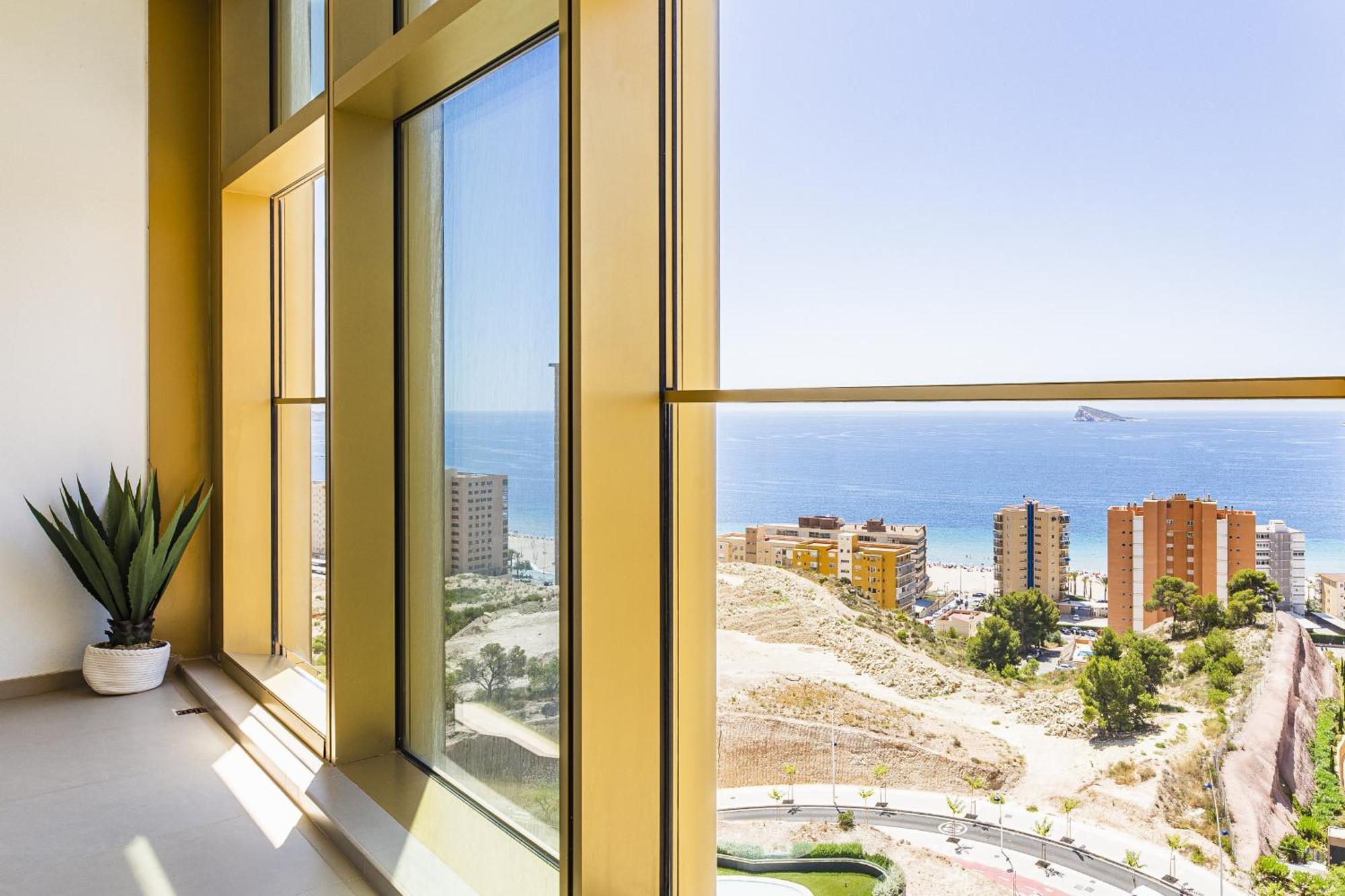 Intempo Residential Sky Resort & Spa - Benidorm, Espana Exterior photo